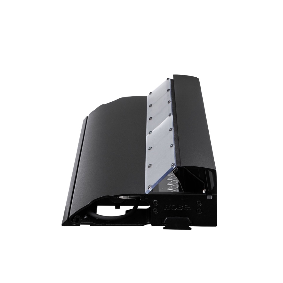 Robe Robin Footsie1 Slim CRMX™, RGBCW, 2700K-8000K in Eight-pack toploader Case, black - Image 5