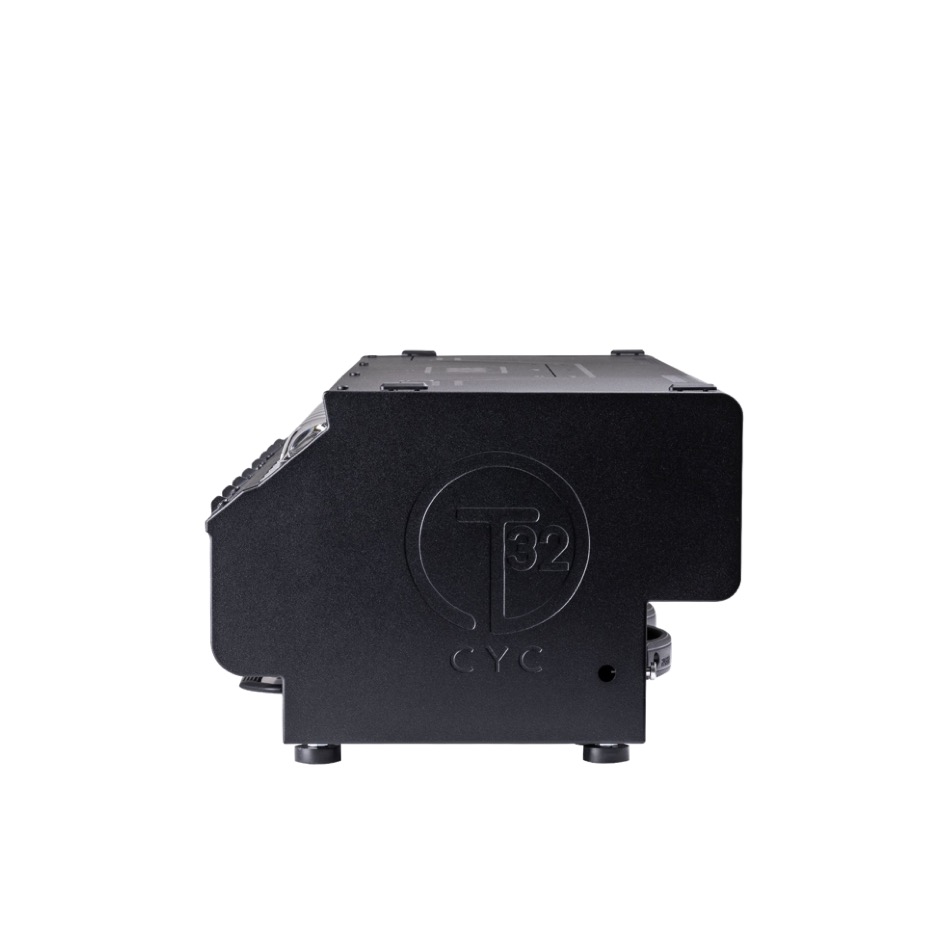 Robe Robin T32 CYC EP, RGBLA, 2700K-8000K in Single toploader Case, black - Image 5
